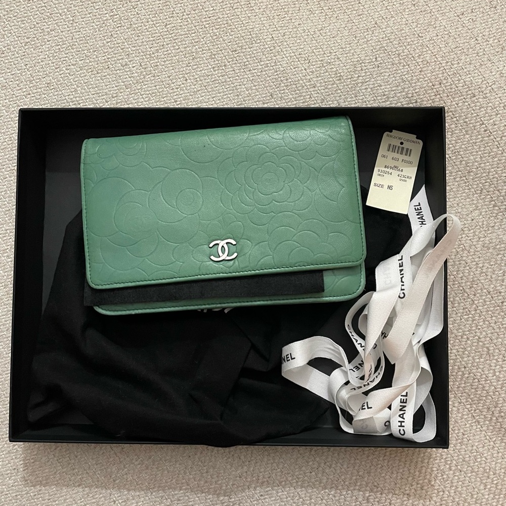 Chanel Camellia Wallet on Chain WOC